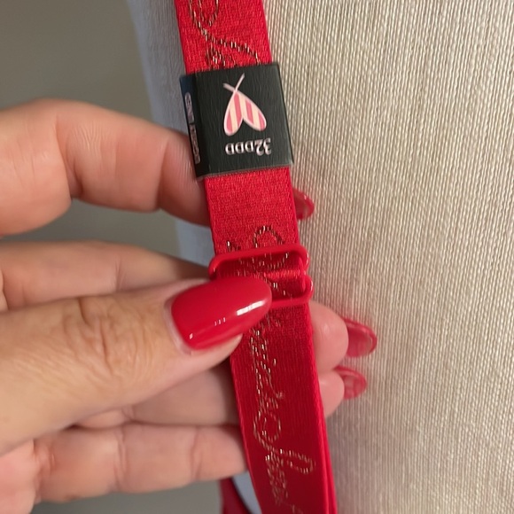 NWT VICTORIA SECRET Balconet double lined bra / metallic logo on straps 32DDD - Picture 3 of 11